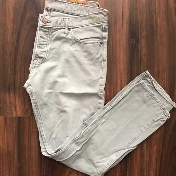$30 off! Grey Hollister Skinnys size 36x32 - Picture 1 of 4